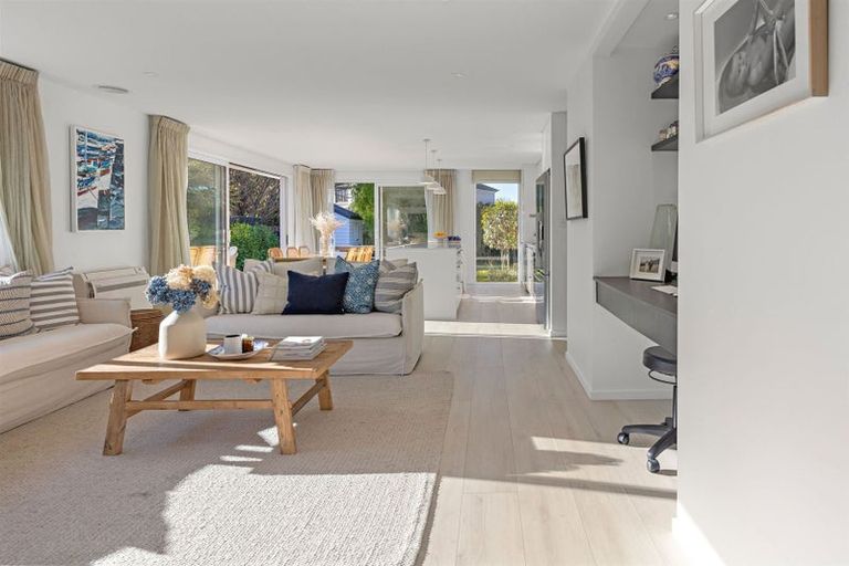 Photo of property in 24 Kenwyn Avenue, St Albans, Christchurch, 8052