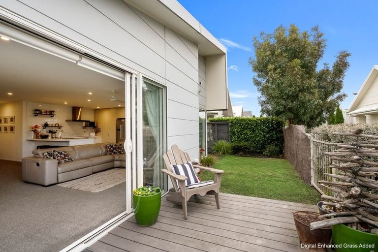 Photo of property in 21 Ashdown Way, Rolleston, 7615