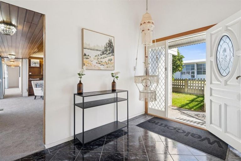 Photo of property in 20 Park Avenue, Epuni, Lower Hutt, 5011