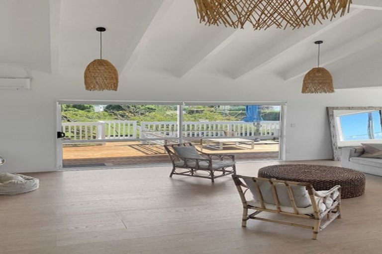 Photo of property in 123 Harper Road, Waimarama, Havelock North, 4294