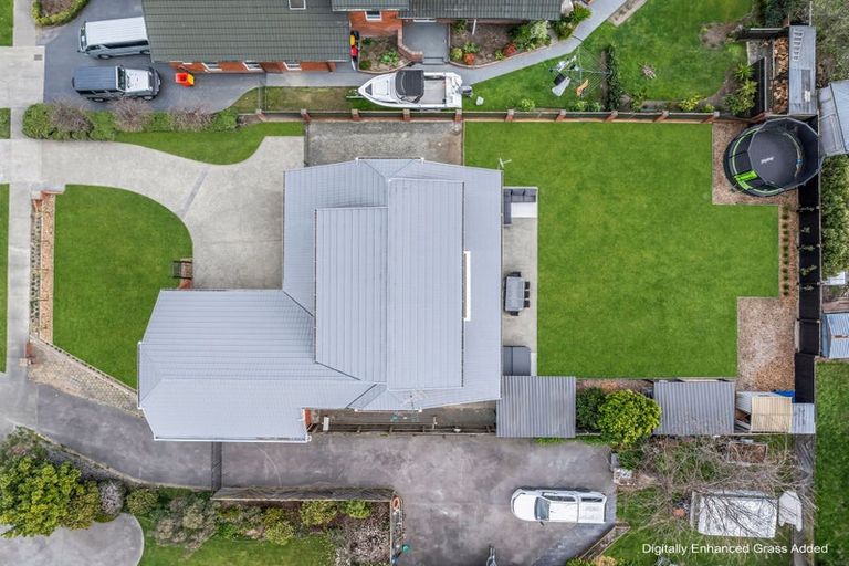 Photo of property in 12 Logan Place, Blenheim, 7201