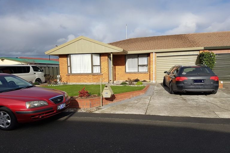 Photo of property in 2/10 Flaxwood Lane, Waltham, Christchurch, 8023