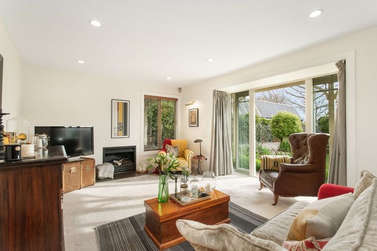 Photo of property in 9a Te Kura Street, Fendalton, Christchurch, 8014