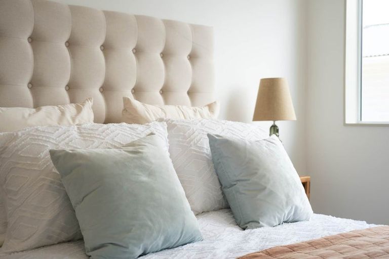 Photo of property in 2/66 Gardner Avenue, New Lynn, Auckland, 0600