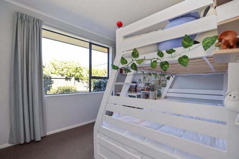 Photo of property in 10 Maple Lane, Tinwald, Ashburton, 7700