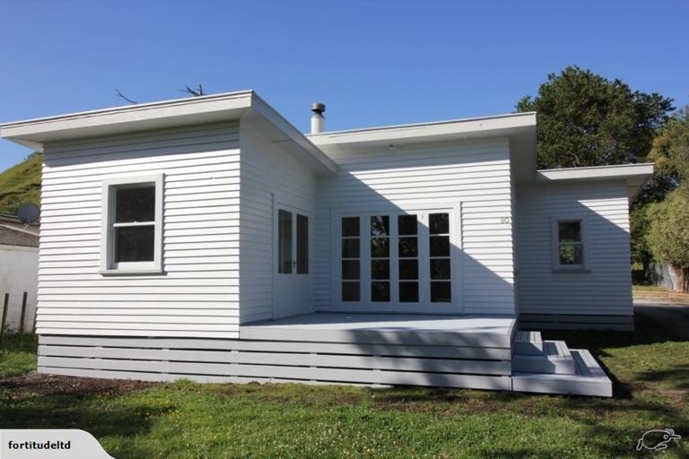 Photo of property in 80 Paraone Road, Tamarau, Gisborne, 4010