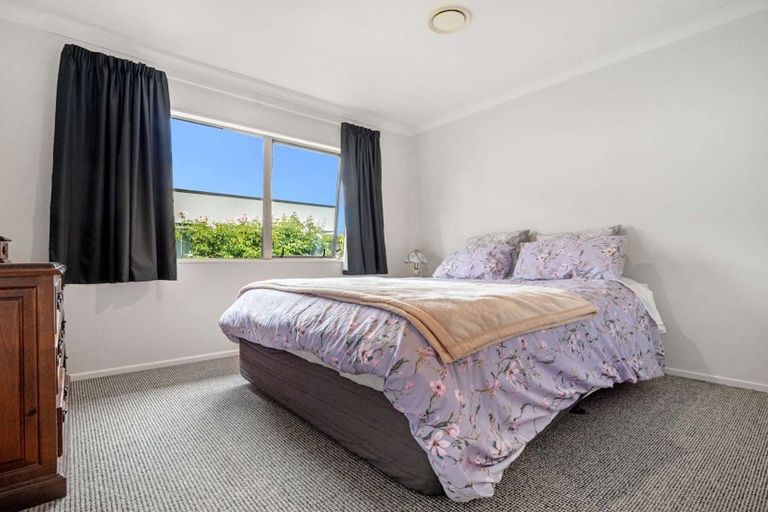 Photo of property in 1 Vaucluse Drive, Nukuhau, Taupo, 3330