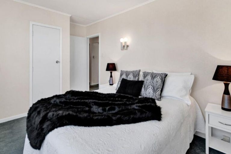 Photo of property in 9 Kennedy Place, Merrilands, New Plymouth, 4312