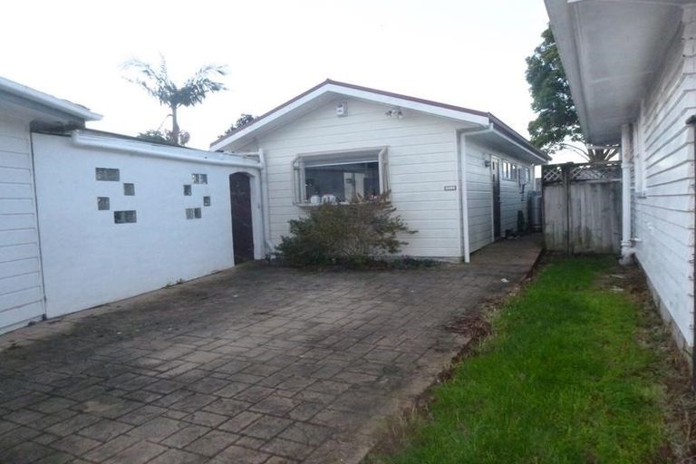 Photo of property in 91 Taikata Road, Te Atatu Peninsula, Auckland, 0610