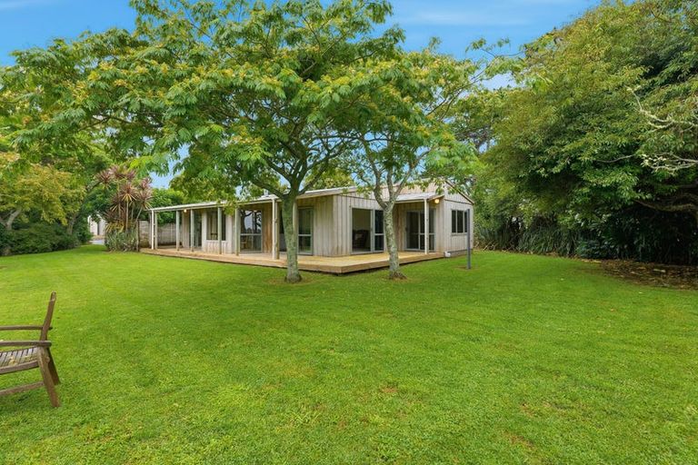 Photo of property in 282 Smart Road, Hillsborough, New Plymouth, 4372