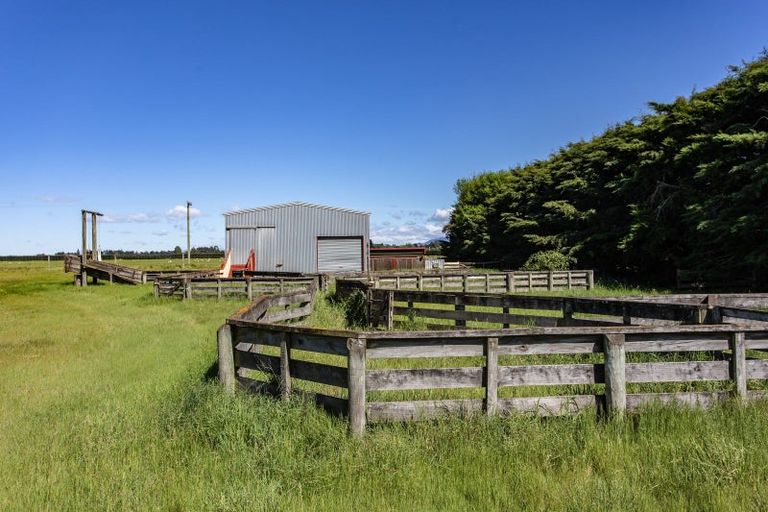 Photo of property in 679 Oxford Road, Fernside, Rangiora, 7471