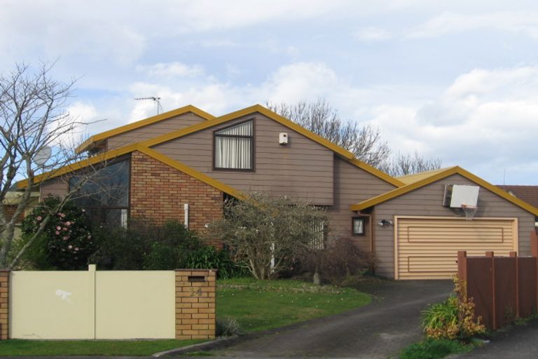 Photo of property in 14 Halyard Close, Flagstaff, Hamilton, 3210