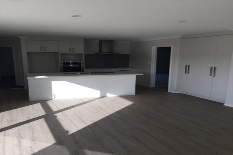 Photo of property in 38 Charlotte Drive, Omokoroa, 3114