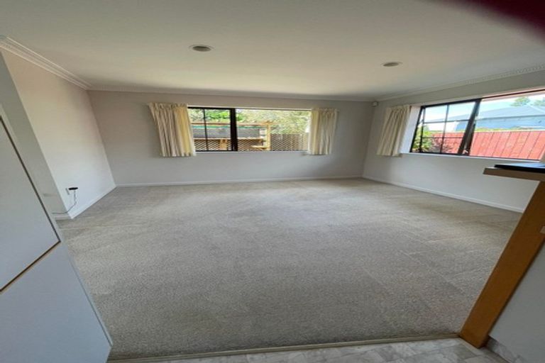 Photo of property in 211a College Street, West End, Palmerston North, 4412