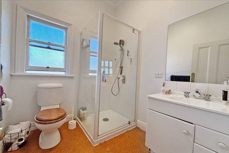 Photo of property in 27 Ohiro Road, Aro Valley, Wellington, 6021