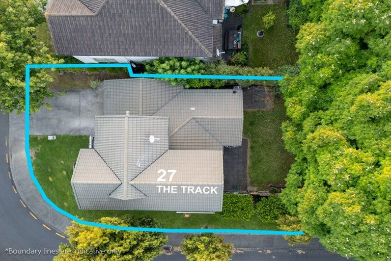 Photo of property in 27 The Track, Takanini, 2112