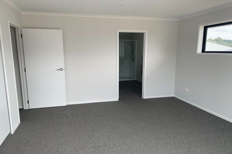 Photo of property in 16 Anglers Way, Omokoroa, 3114