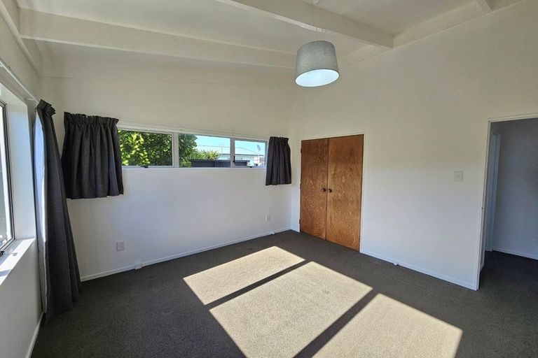 Photo of property in 18a Trimble Place, Bell Block, New Plymouth, 4312
