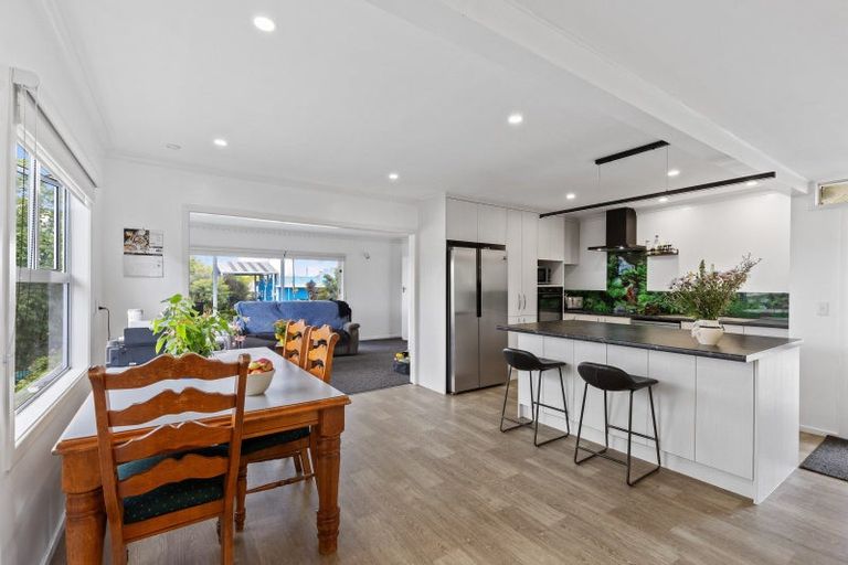 Photo of property in 22 Neal Street, Putaruru, 3411