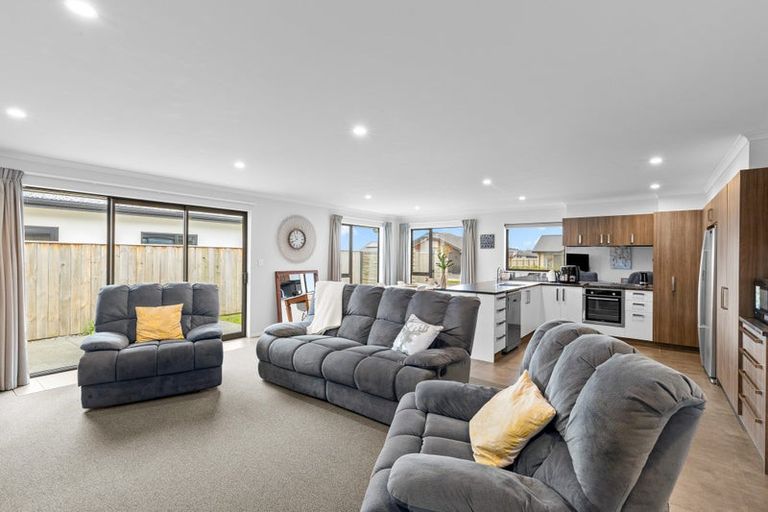 Photo of property in 28 Catalina Crescent, Burleigh, Blenheim, 7201
