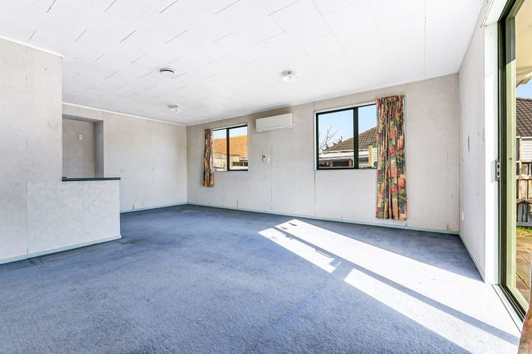 Photo of property in 8a Willis Street, Bader, Hamilton, 3206