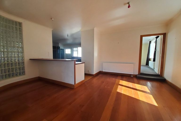 Photo of property in 334 The Terrace, Te Aro, Wellington, 6011