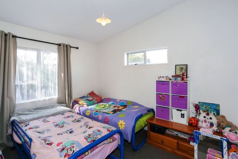 Photo of property in 1/150 Great South Road, Drury, 2113