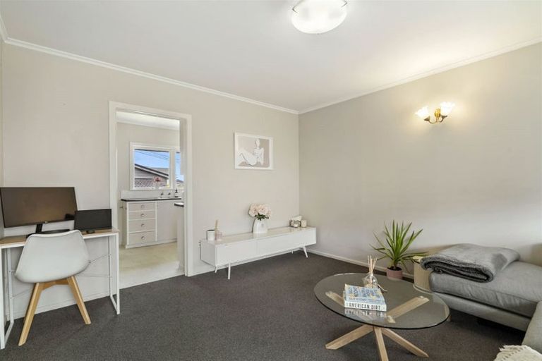 Photo of property in 2/38 Jutland Road, Hauraki, Auckland, 0622
