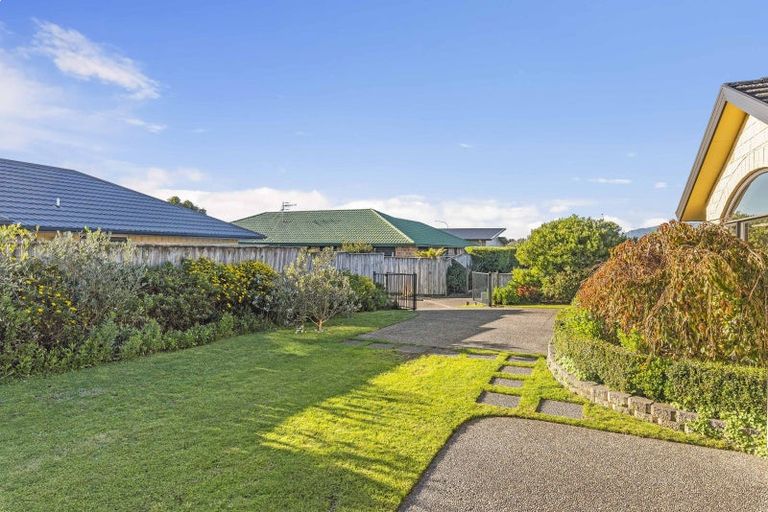 Photo of property in 116 Regent Drive, Paraparaumu Beach, Paraparaumu, 5032