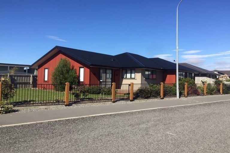 Photo of property in 1 Retallick Way, Amberley, 7410