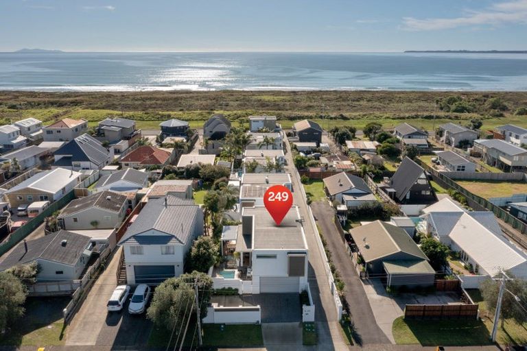 Photo of property in 249 Dickson Road, Papamoa Beach, Papamoa, 3118