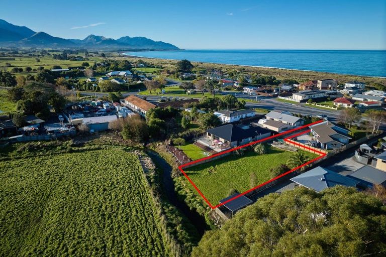 Photo of property in 233a Beach Road, Kaikoura, 7300