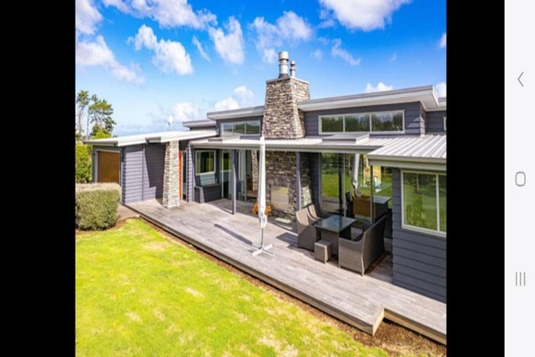 Photo of property in 106b Watt Livingstone Road, Westmere, Whanganui, 4574