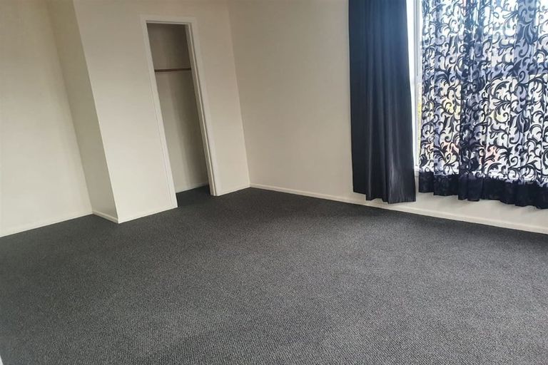 Photo of property in 1/26 Plunket Avenue, Papatoetoe, Auckland, 2104