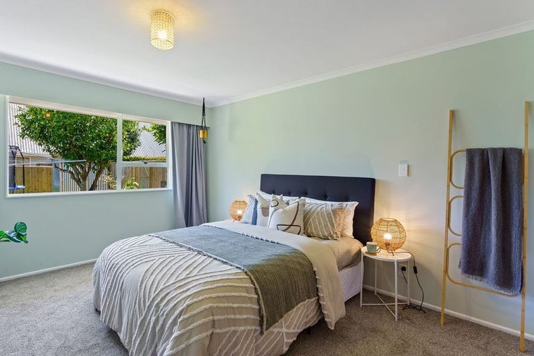 Photo of property in 7 Rimu Street, Waikanae, 5036