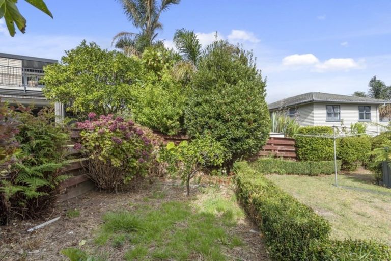 Photo of property in 2 Coppelia Avenue, Omokoroa, 3114