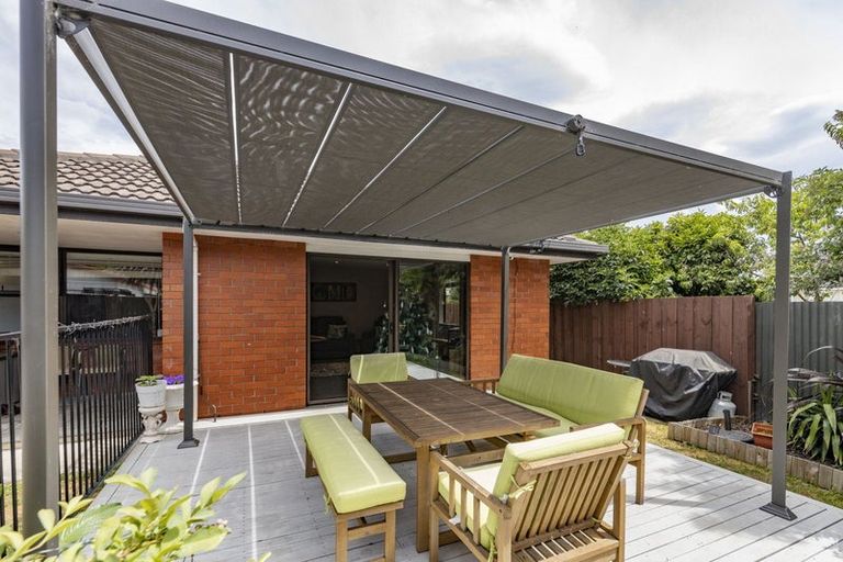 Photo of property in 183a Langdons Road, Northcote, Christchurch, 8052