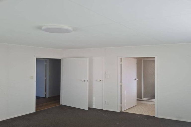 Photo of property in 4 Akepiro Place, Tawhero, Whanganui, 4501