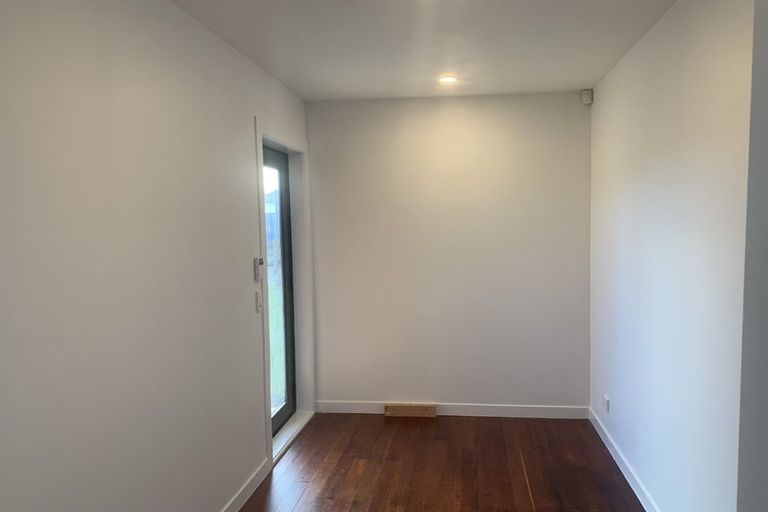Photo of property in 15 Kirk Street, Otaki, 5512