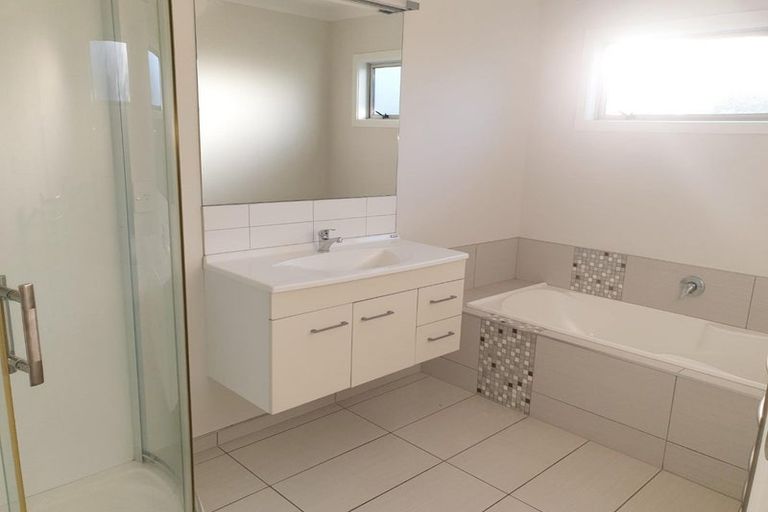 Photo of property in 5 Drake Crescent, Awatoto, Napier, 4110