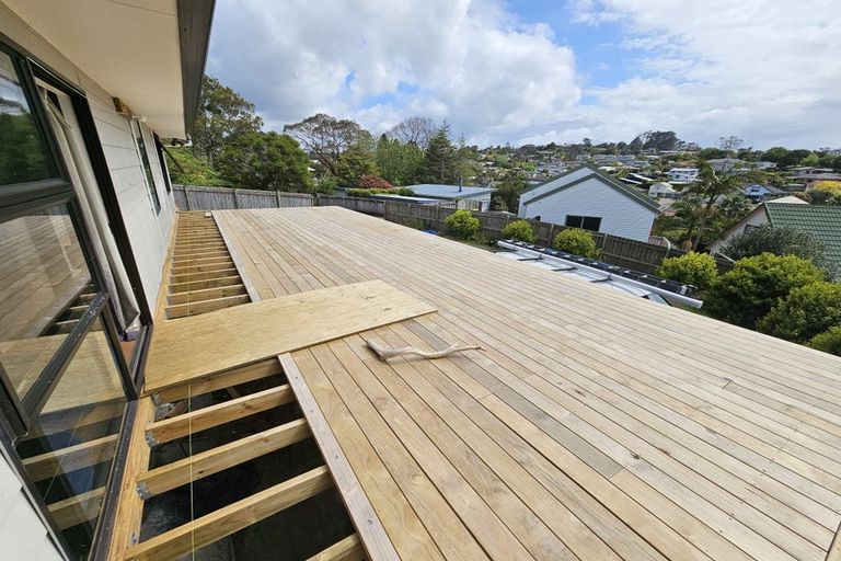 Photo of property in 41 Gledstane Road, Stanmore Bay, Whangaparaoa, 0932