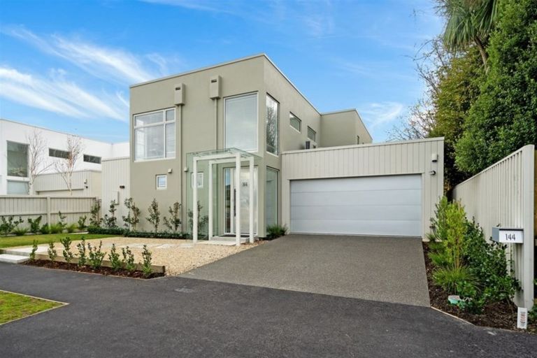 Photo of property in 144 Totara Street, Upper Riccarton, Christchurch, 8041