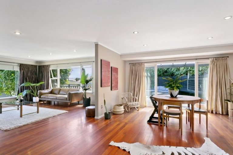 Photo of property in 48 Shepherd Road, Waipahihi, Taupo, 3330