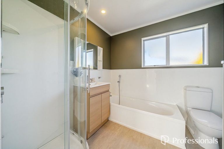 Photo of property in 20b Invercargill Drive, Kelson, Lower Hutt, 5010
