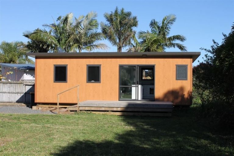 Photo of property in 81 Kauri Grove, Coromandel, 3506