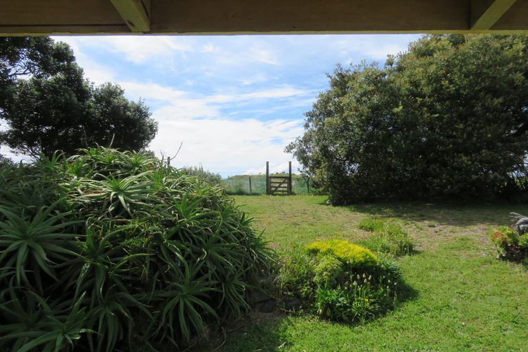 Photo of property in 59 Simon Urlich Road, Karikari Peninsula, 0483