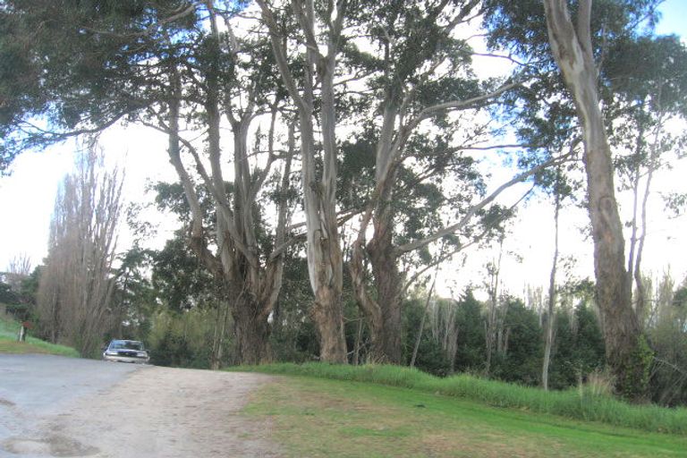 Photo of property in 15 Montgomery Road, Otamatea, Whanganui, 4501