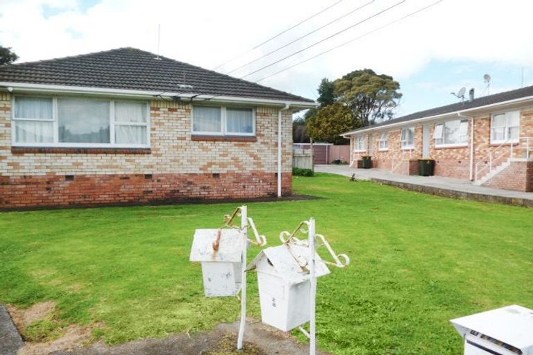 Photo of property in 1/8 Grantham Road, Papatoetoe, Auckland, 2025