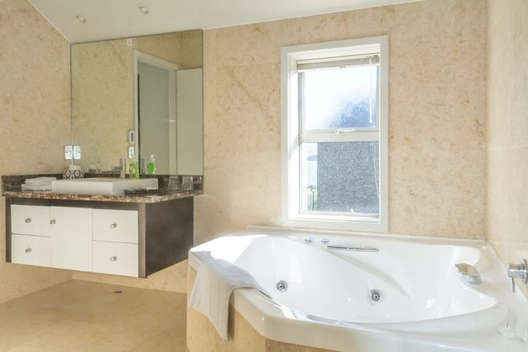 Photo of property in Breakfree Alpine Village, 25/643 Frankton Road, Queenstown, 9300