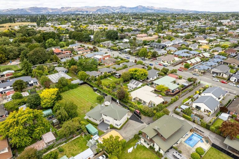 Photo of property in 9 Grassmere Street, Papanui, Christchurch, 8052